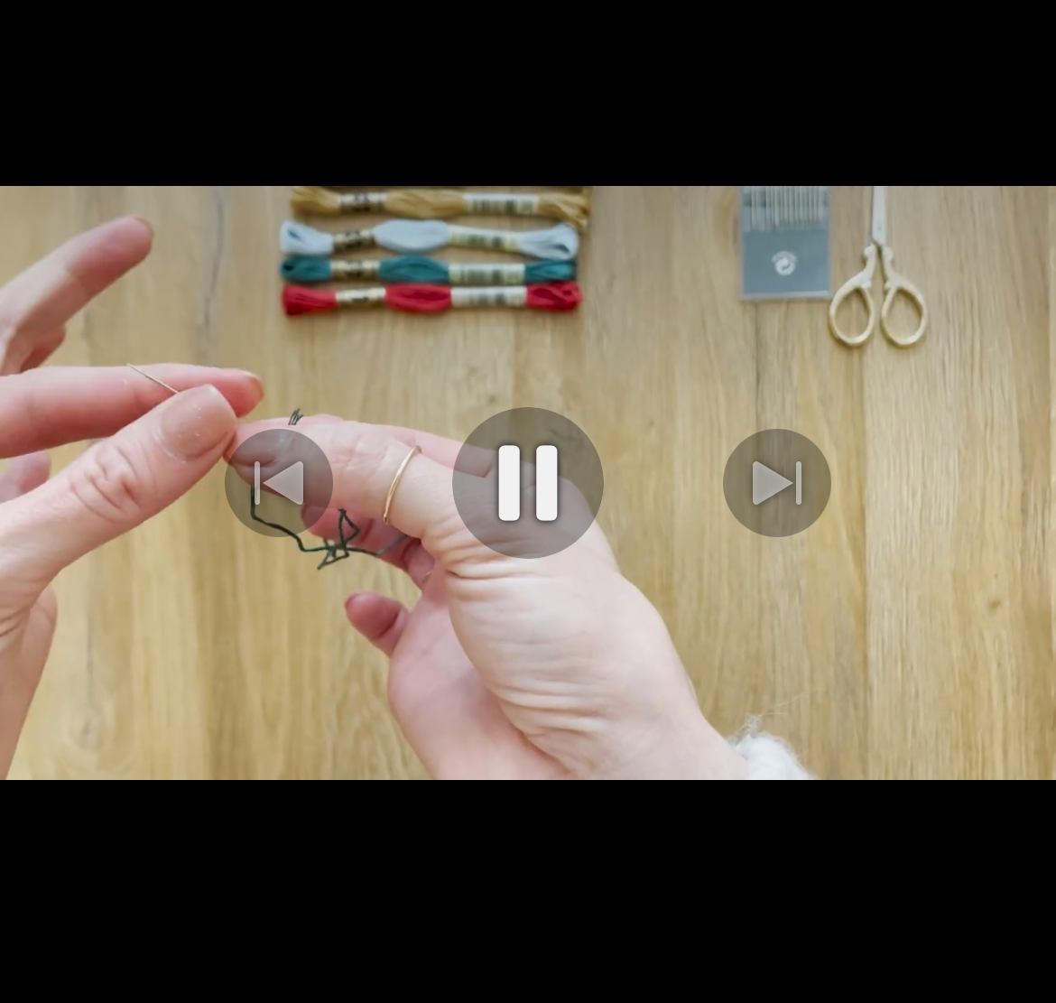 Коледна Кутия - Cozy Stitch